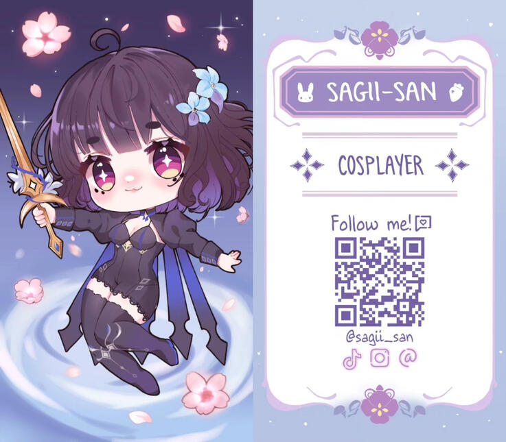 Card presentation for a cosplayer